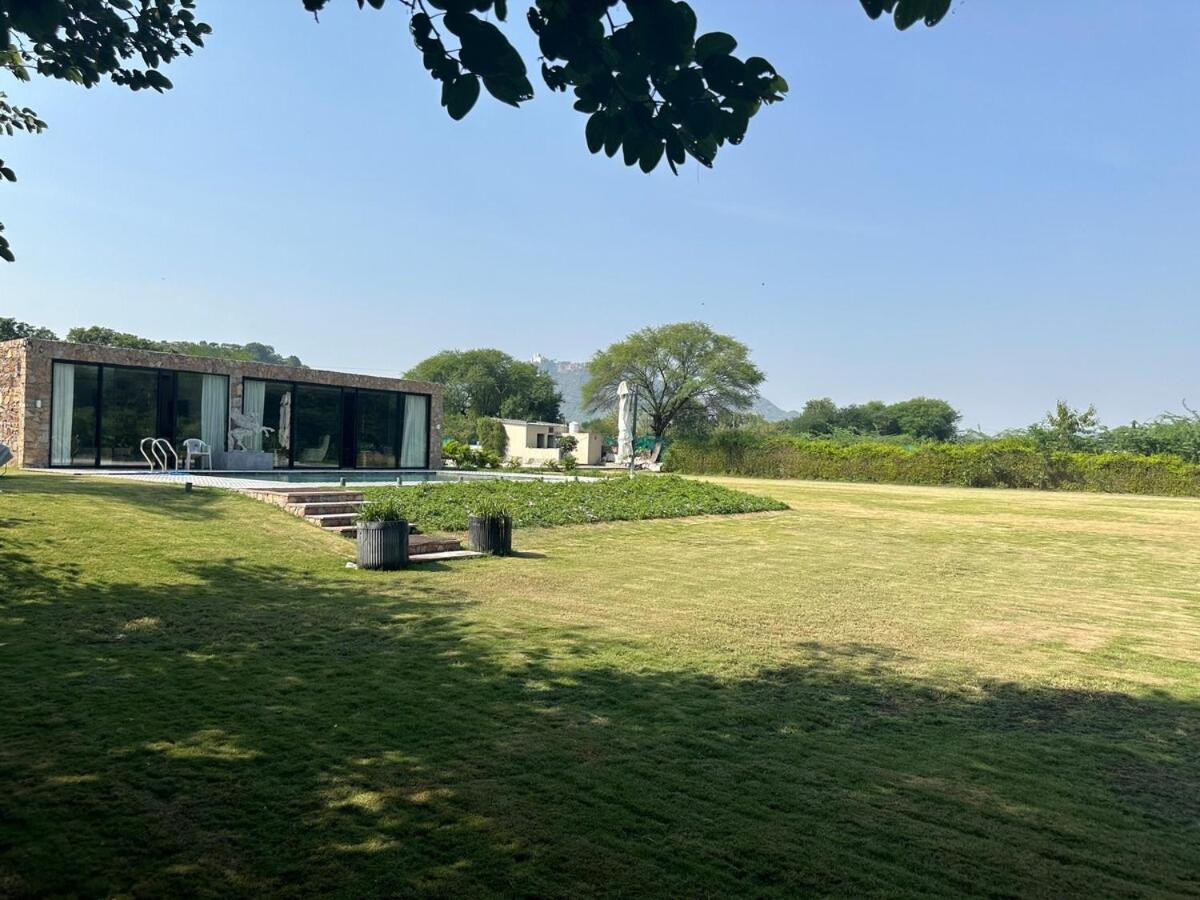 Kesar Farm House On The Lake Udaipur Luaran gambar