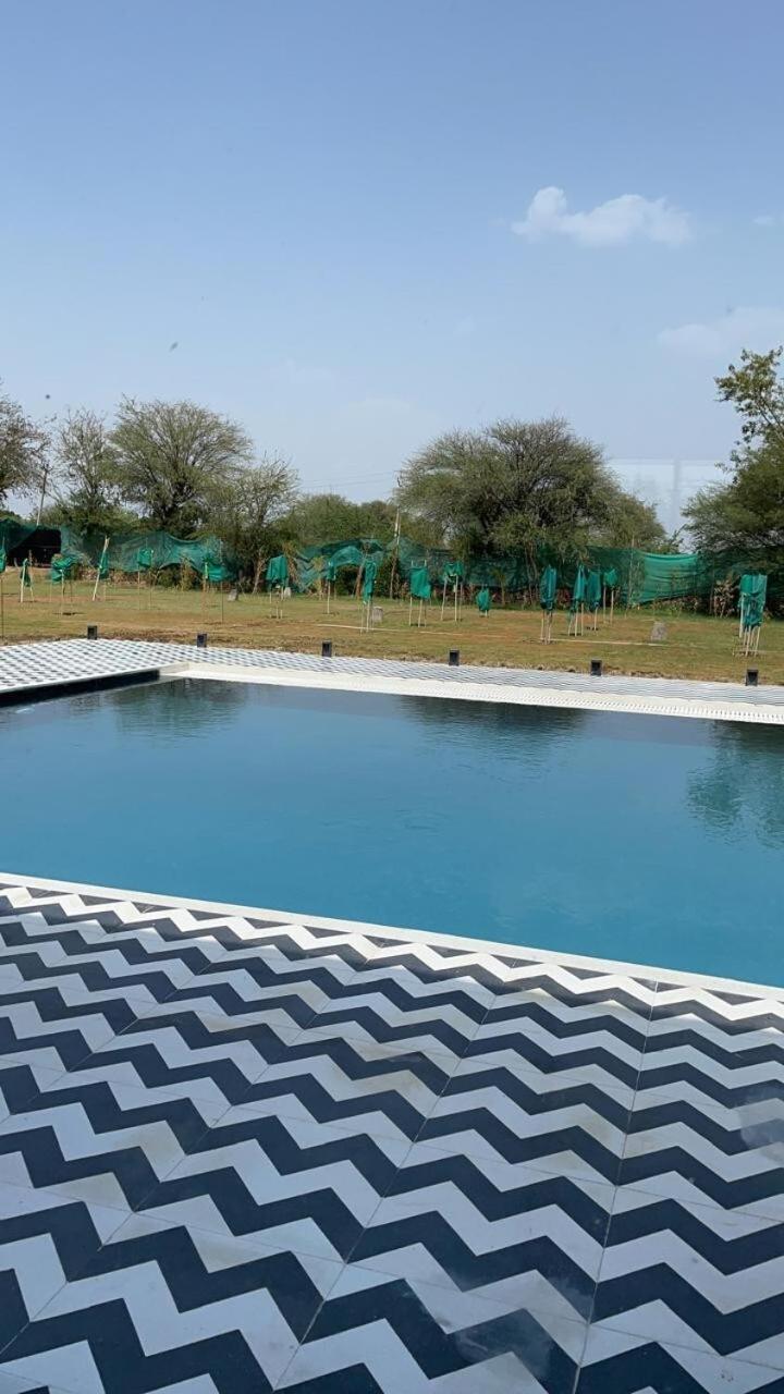 Kesar Farm House On The Lake Udaipur Luaran gambar